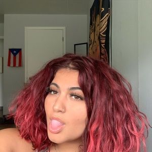 Meet your Posher, Iris